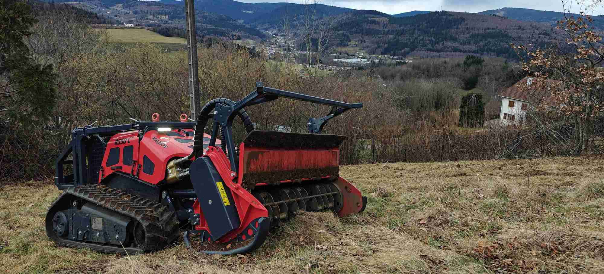 Robot de pente ROBOSLOPE RS50C+ de Deod'Arbres dans les Vosges